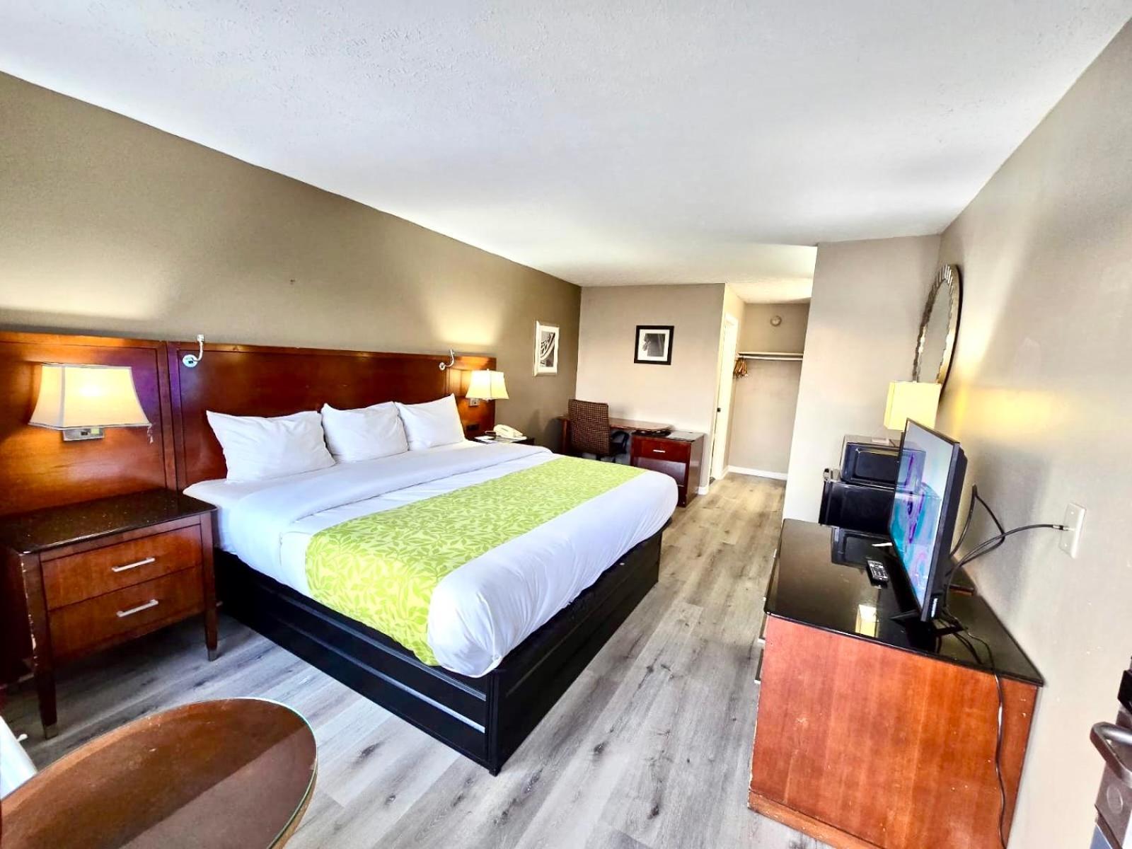 Rodeway Inn Джаксън Екстериор снимка